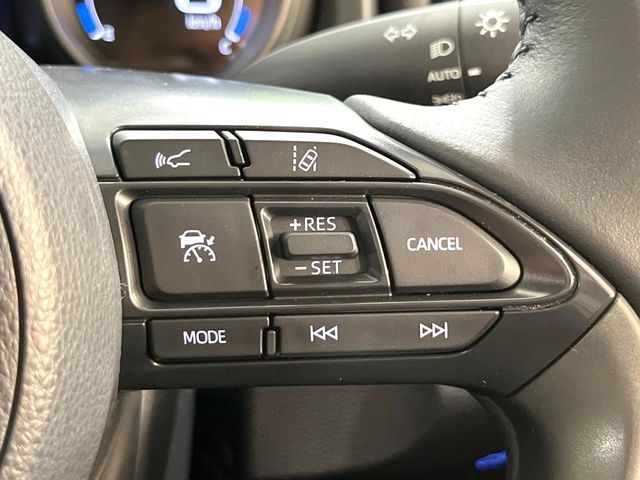 YARIS CROSS HYBRID