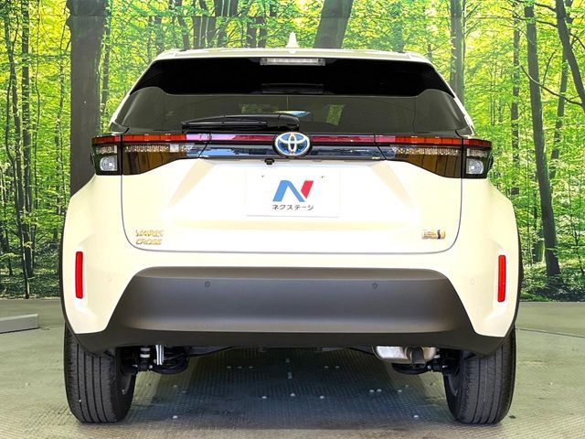 YARIS CROSS HYBRID