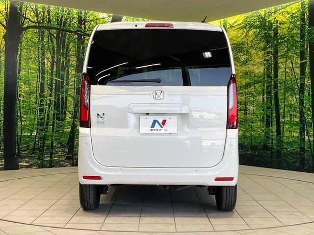 N-BOX 4WD