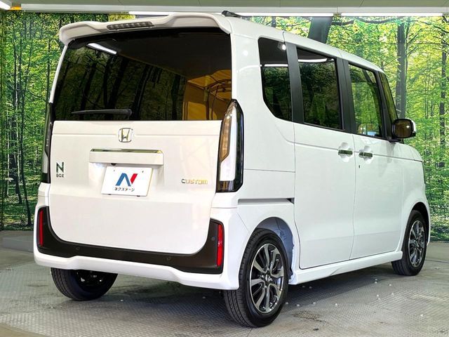 N BOX CUSTOM