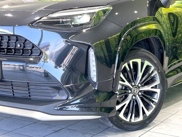 YARIS CROSS HYBRID