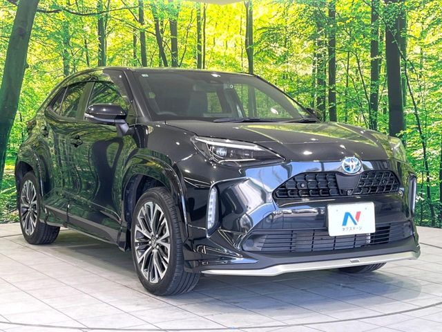 YARIS CROSS HYBRID