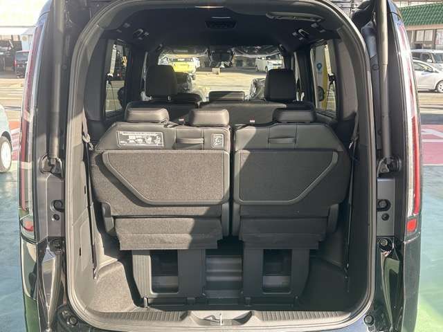 STEPWAGON e:HEV SPADA