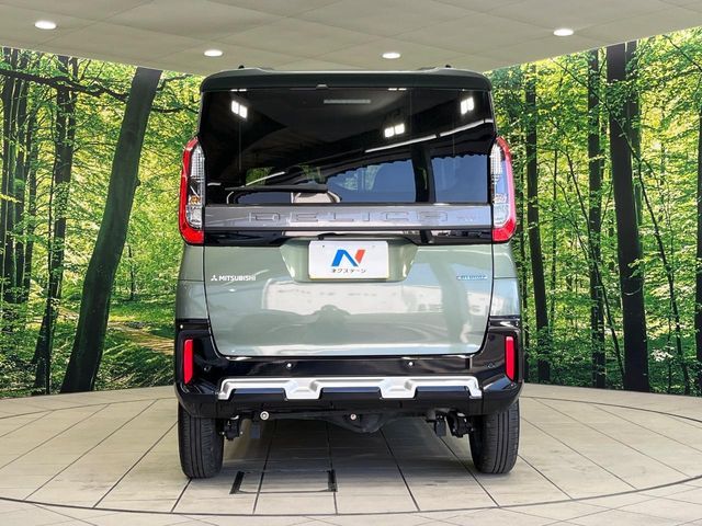 DELICA MINI