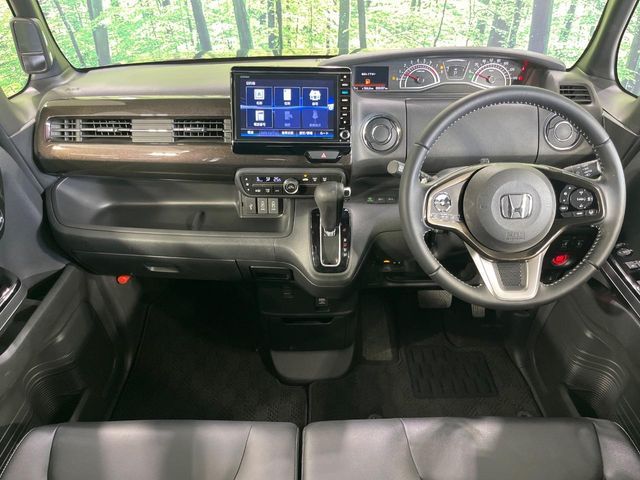 N-BOX CUSTOM