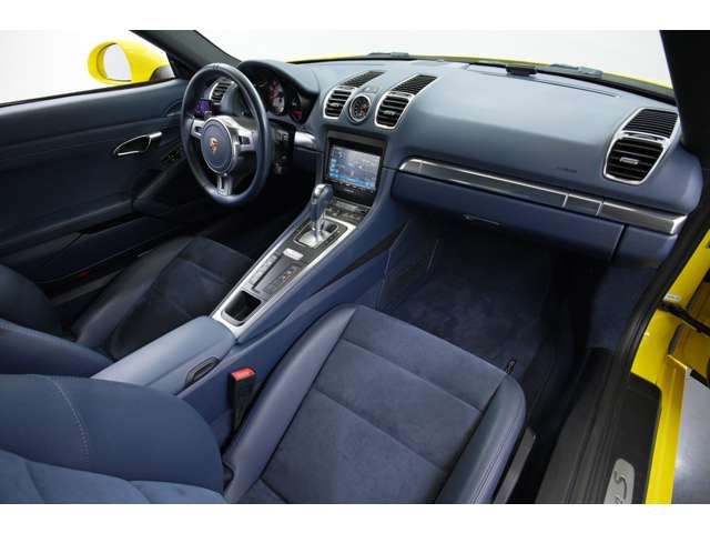 PORSCHE CAYMAN S