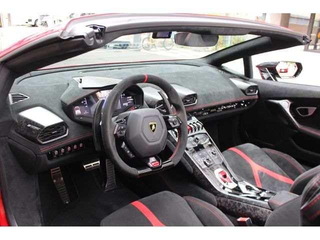 LAMBORGHINI HURACAN Spider