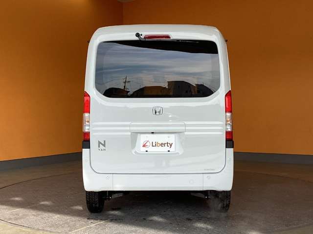 N-VAN