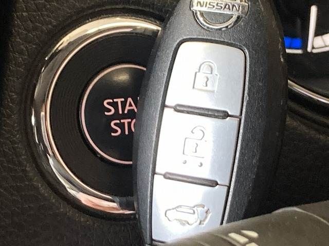 X-TRAIL HYBRID 2WD