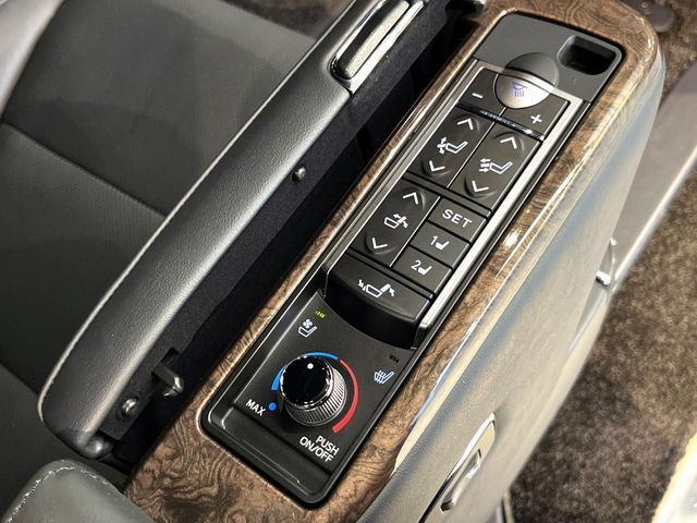 ALPHARD hybrid 4WD