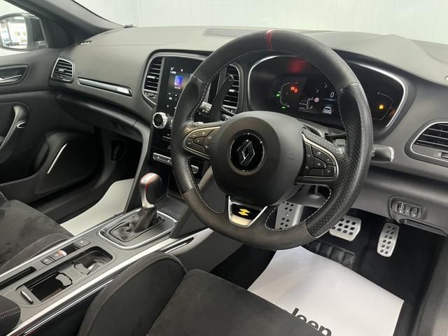 RENAULT MEGANE hatchback