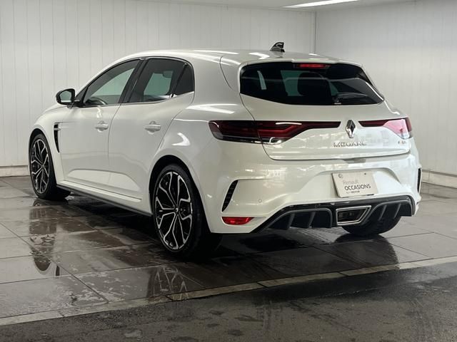 RENAULT MEGANE hatchback