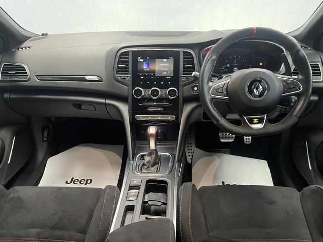 RENAULT MEGANE hatchback