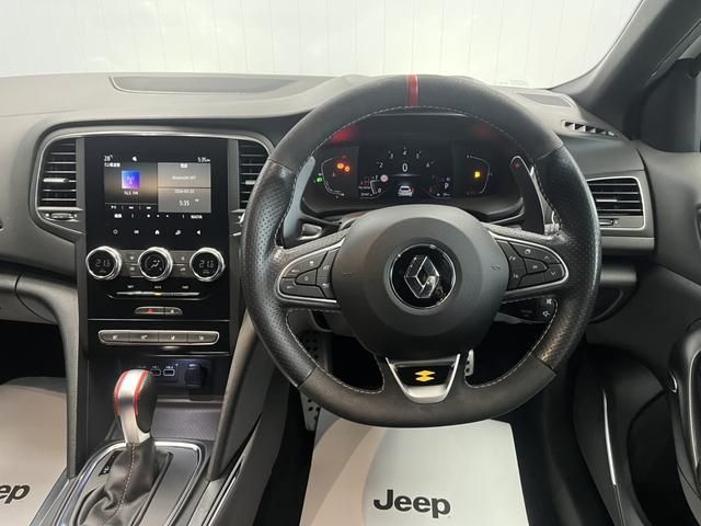 RENAULT MEGANE hatchback