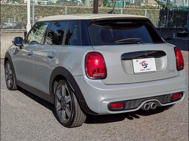 MINI COOPER S 5DOOR