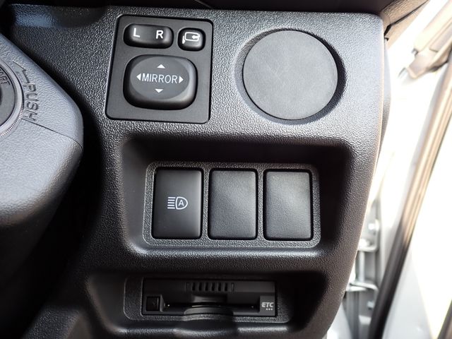 HIACE van 1.25t 2WD