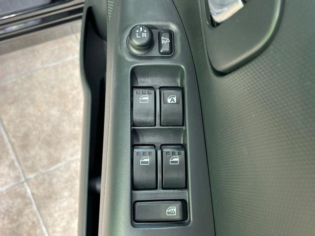 TANTO CUSTOM 4WD