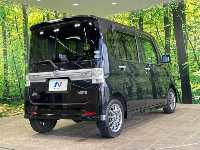TANTO CUSTOM 4WD