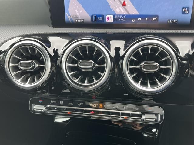 MERCEDES BENZ CLA class