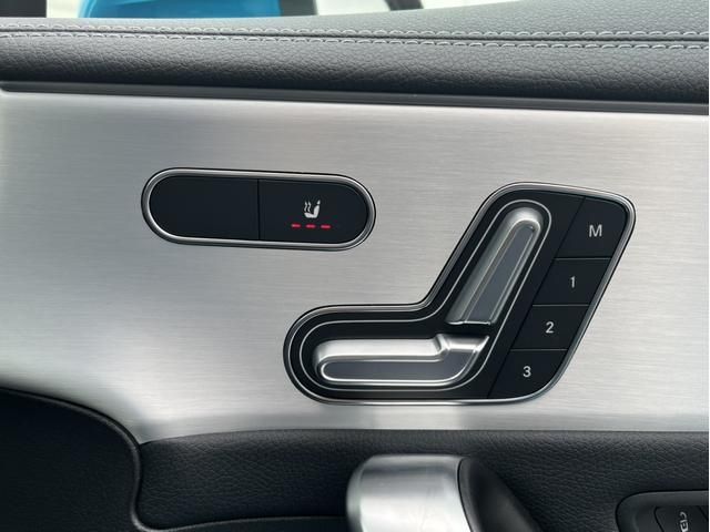 MERCEDES BENZ CLA class