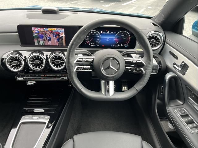 MERCEDES BENZ CLA class