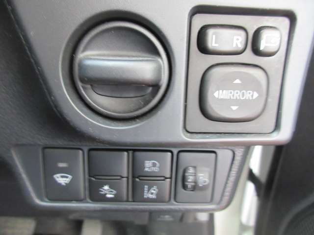COROLLA FIELDER 4WD