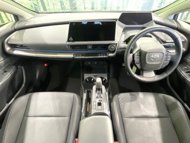 PRIUS 4WD