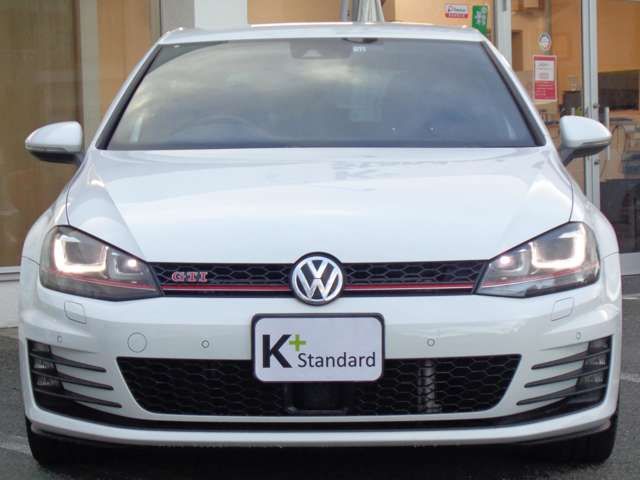 VOLKSWAGEN GOLF GTI