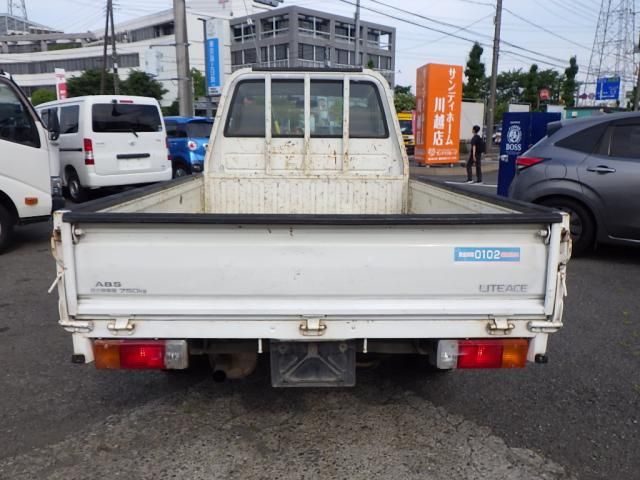 LITEACE truck 2WD