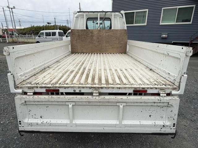 BONGO truck 2WD