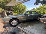 JAGUAR XJseries sedan