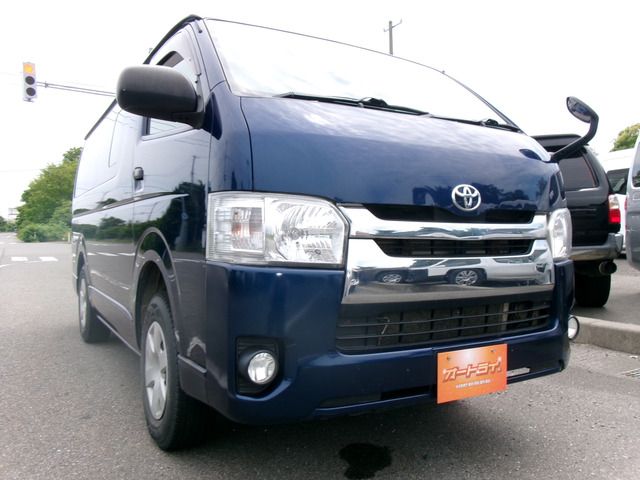 HIACE van 4WD