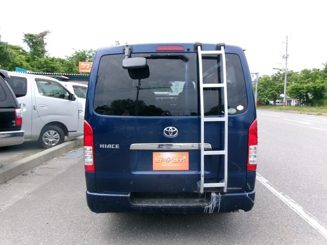 HIACE van 4WD
