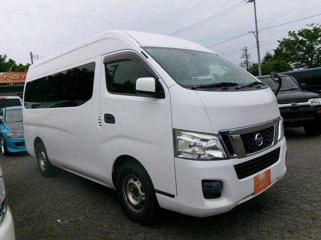 NV350 CARAVAN 4WD
