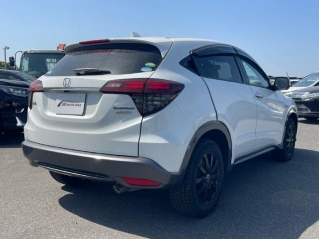 VEZEL HYBRID 4WD