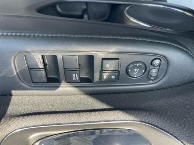 VEZEL HYBRID 4WD
