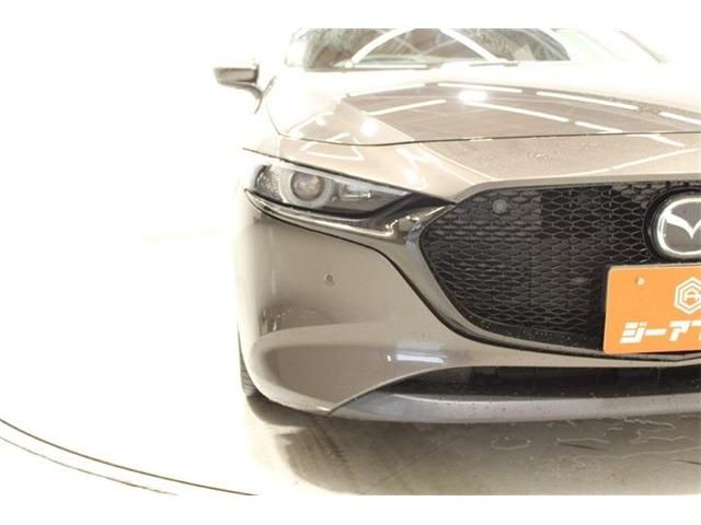 MAZDA3 FASTBACK