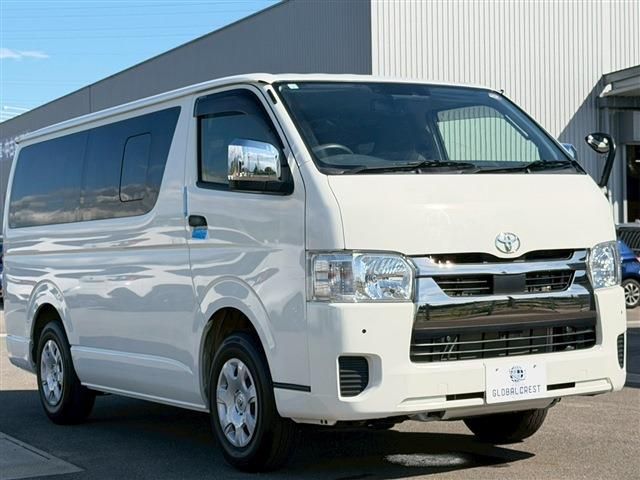 HIACE van 4WD