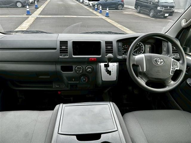 HIACE van 4WD