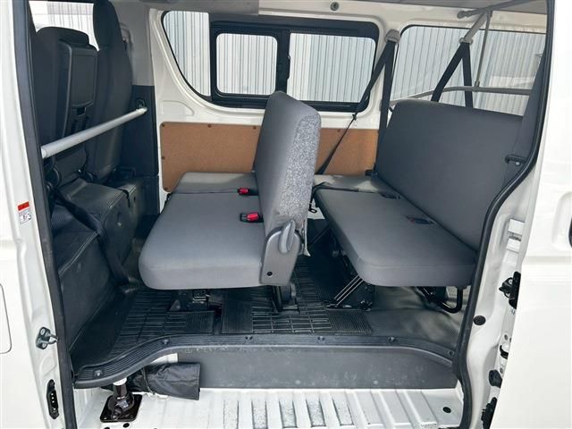 HIACE van 4WD