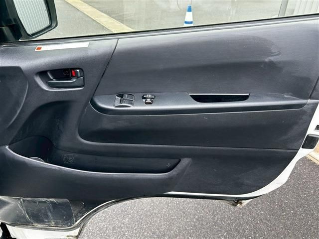 HIACE van 4WD