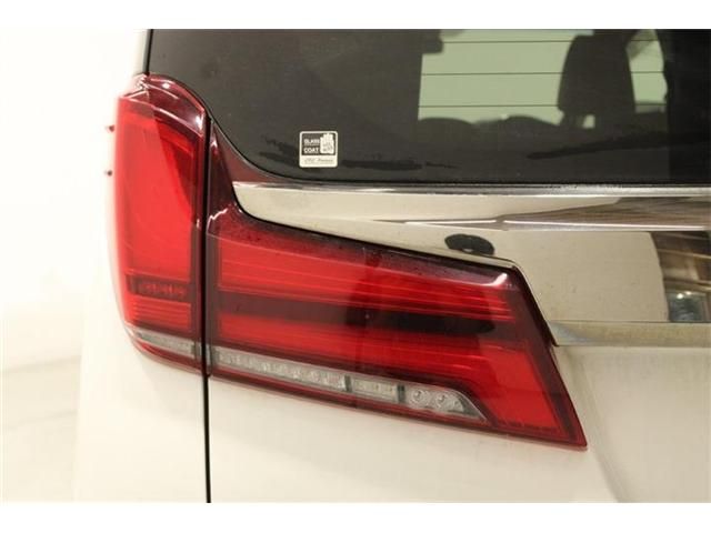 ALPHARD hybrid 4WD