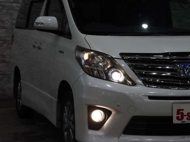 ALPHARD hybrid 4WD
