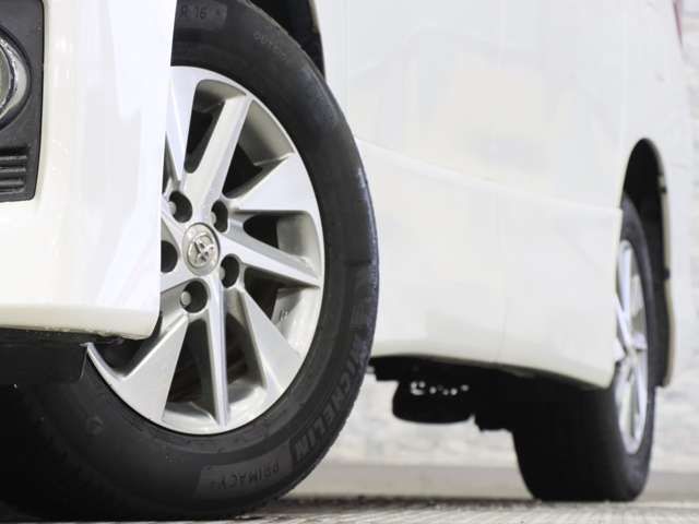 ALPHARD hybrid 4WD
