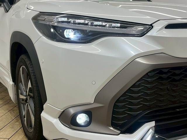 COROLLA CROSS HYBRID