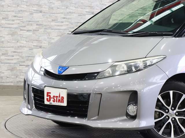 ESTIMA HYBRID 4WD