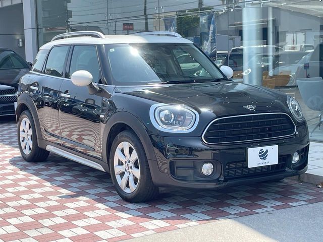 BMW MINI COOPER D CROSSOVER