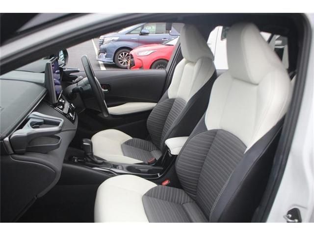 COROLLA TOURING HYBRID