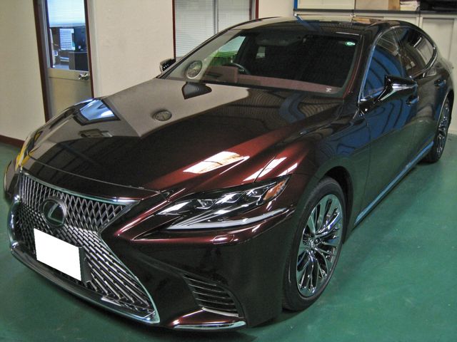 LEXUS LS500 4WD