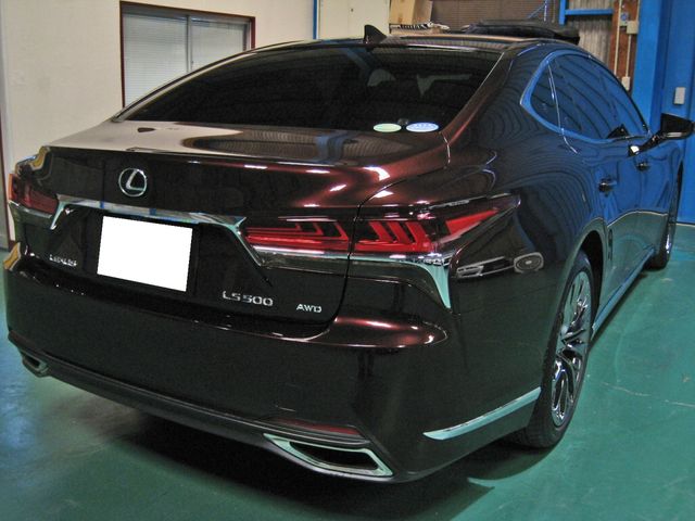 LEXUS LS500 4WD